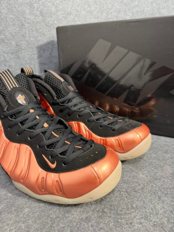 Nike Air Foamposite One brass