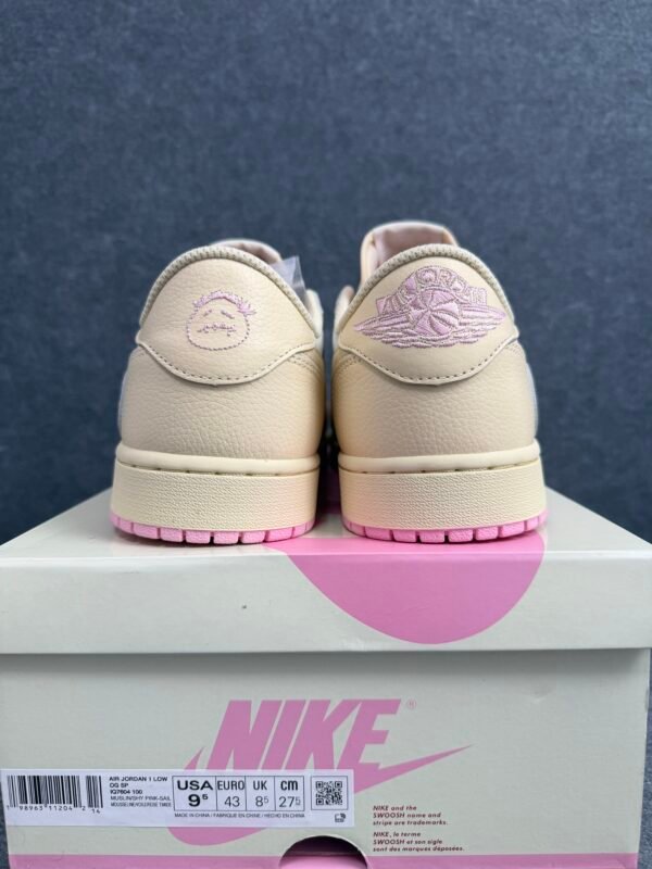 Jordan 1 Retro Low OG SP Travis Scott