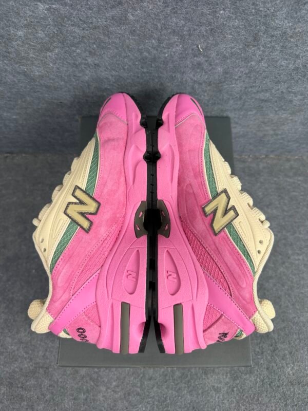 New Balance 1000 Real Pink Sandstone