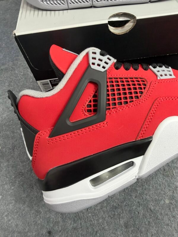 Jordan 4 Retro Toro Bravo (2026)