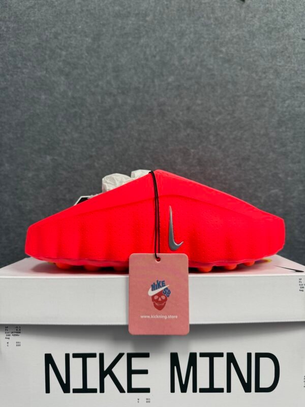 Nike Mind 001 Slide Solar Red