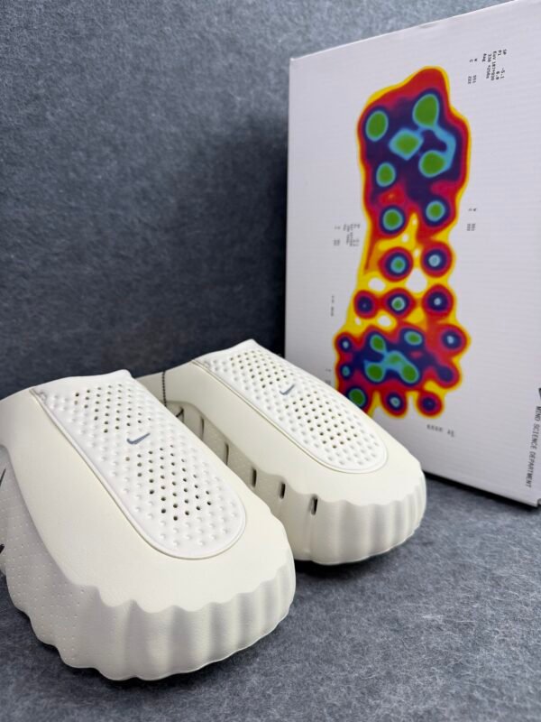 Nike Mind 001 Slide Light Bone