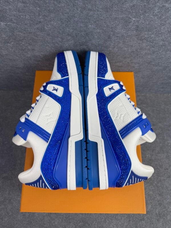 LOUIS VUITTON Trainer Blue diamond