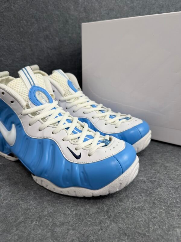 Nike Air Foamposite Pro University Blue