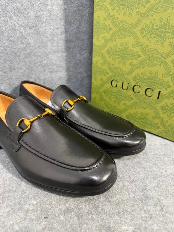 Gucci custom-made leather shoes