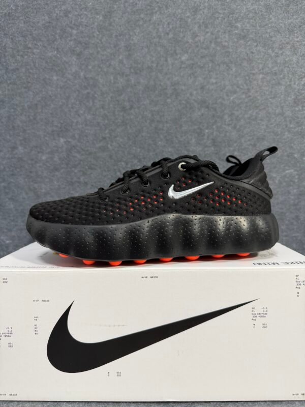 Nike Mind 002 Black Hyper Crimson