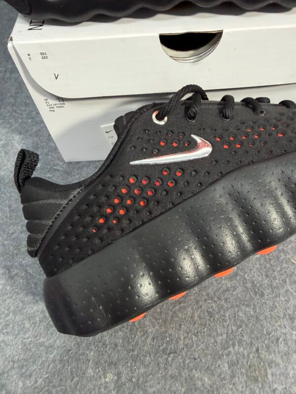 Nike Mind 002 Black Hyper Crimson