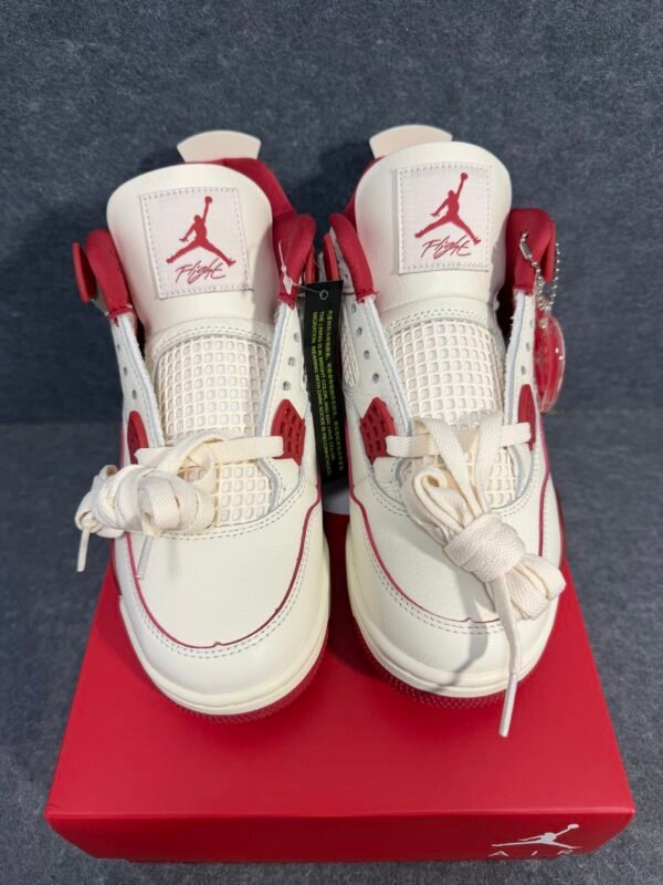 Jordan 4 Retro Valentine’s Day