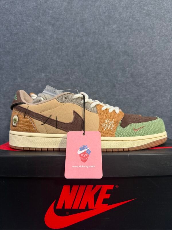 Jordan 1 Retro Low OG Zion Williamson Voodoo