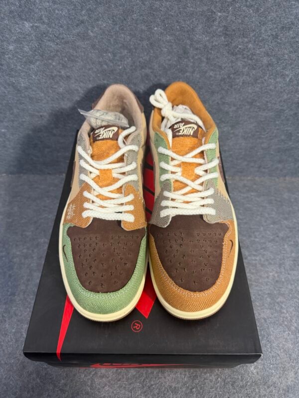 Jordan 1 Retro Low OG Zion Williamson Voodoo