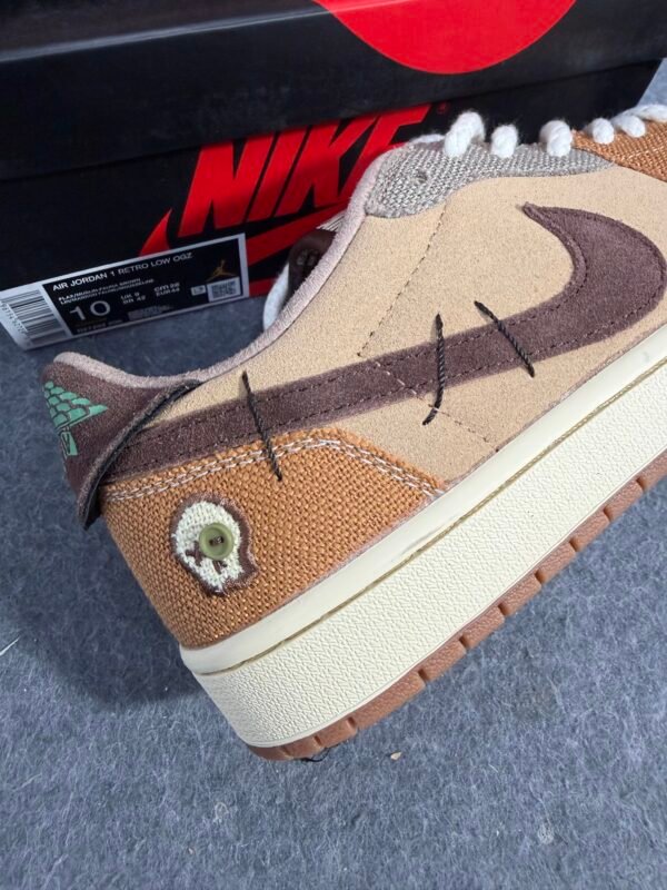 Jordan 1 Retro Low OG Zion Williamson Voodoo