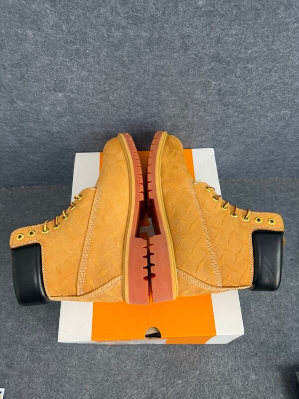 Timberland 6" Premium Waterproof Boot Supreme Diamond Plate Wheat