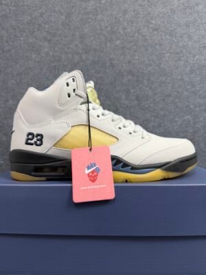 Jordan 5 Retro A Ma Maniére Dawn