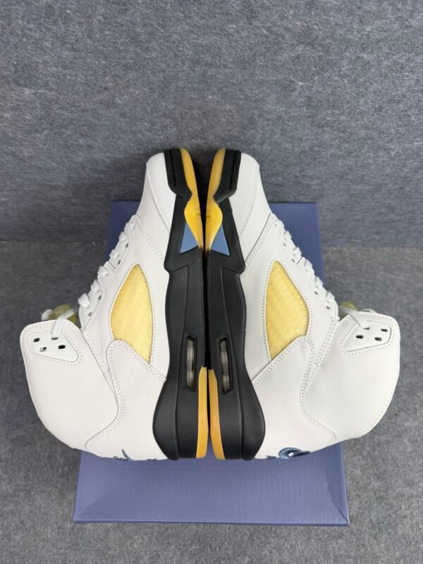 Jordan 5 Retro A Ma Maniére Dawn