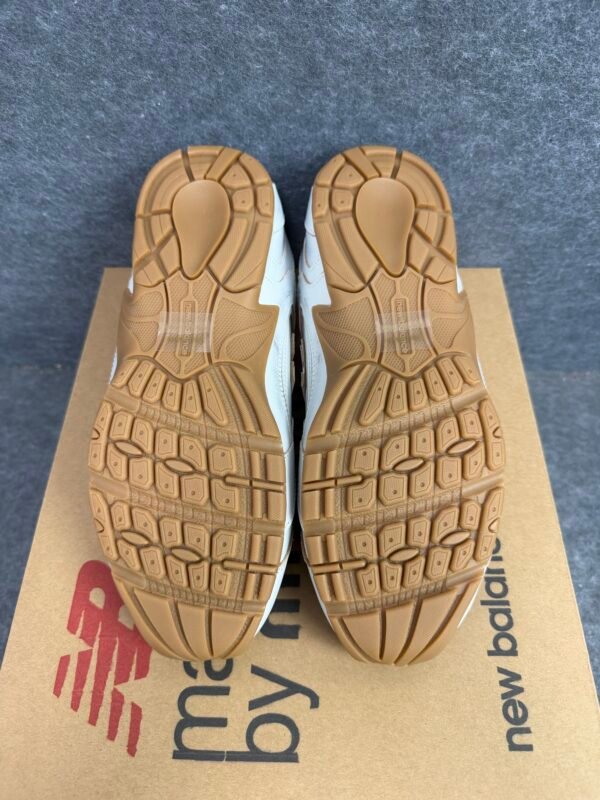 New Balance x Miu Miu 530 SL