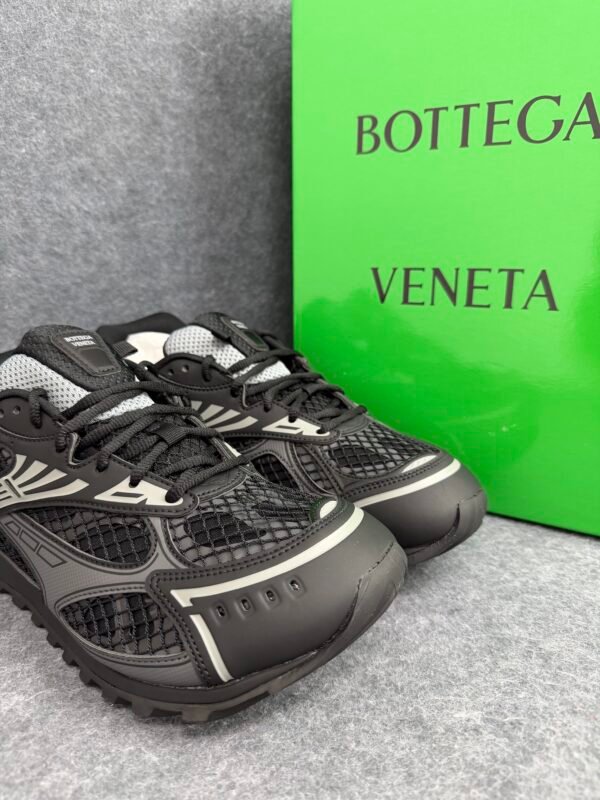 Bottega Veneta Orbit Black