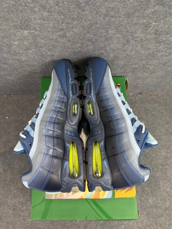 Nike Air Max Muscle 95 Yu-Gi-Oh! Joey (with Promo Card)