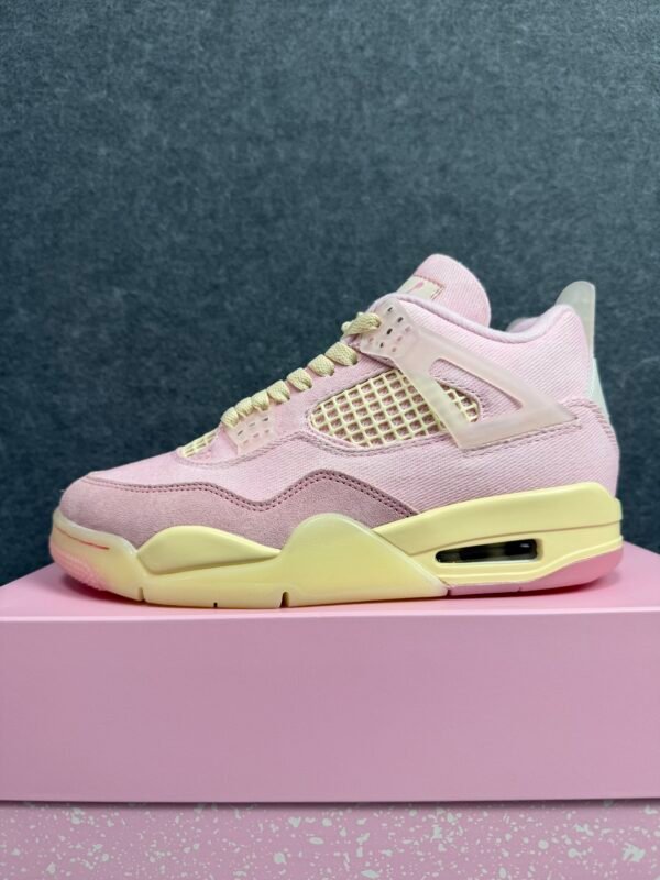 Jordan 4 Retro Iced Carmine