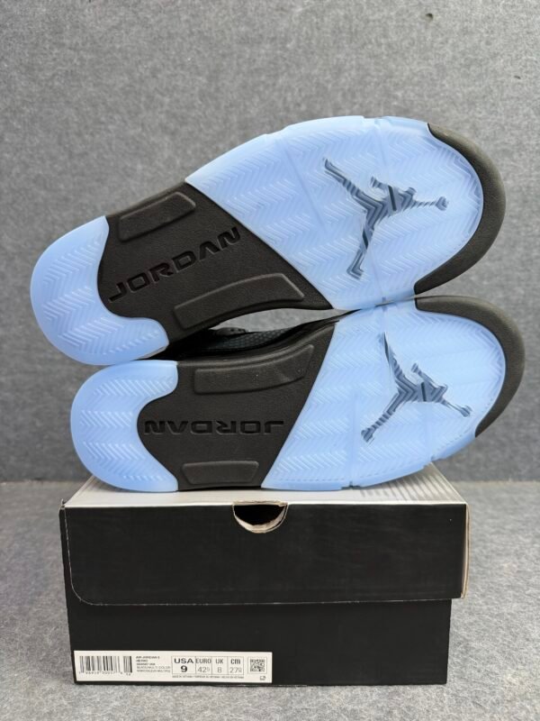 Jordan 5 Retro Black/University Blue