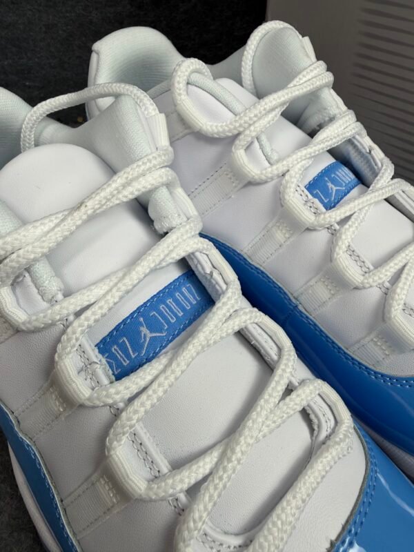 Jordan 11 Retro Low University Blue