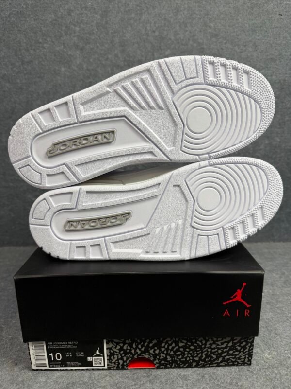 Jordan 3 Retro Pure Money