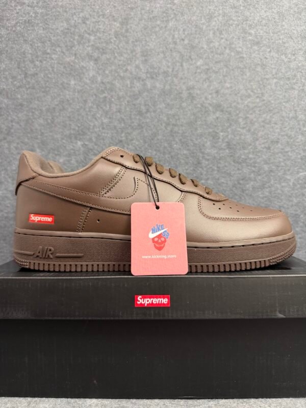 Supreme x Nike Air Force 1 "Baroque Brown"