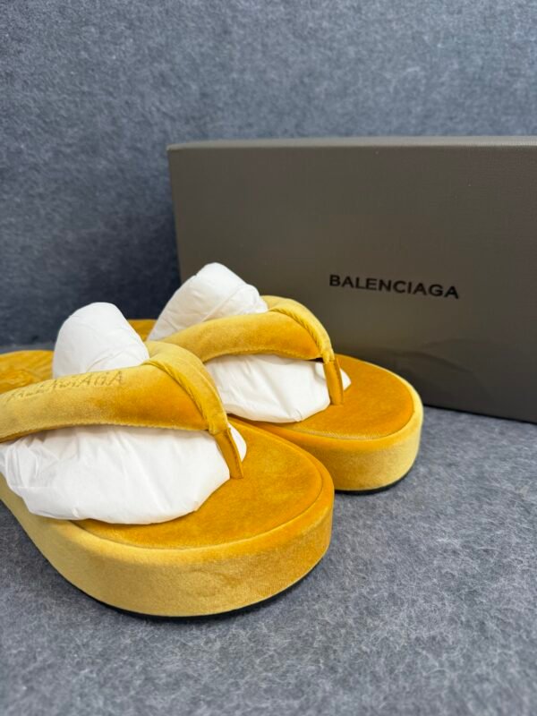 Balenciaga Jet Lag 5cm