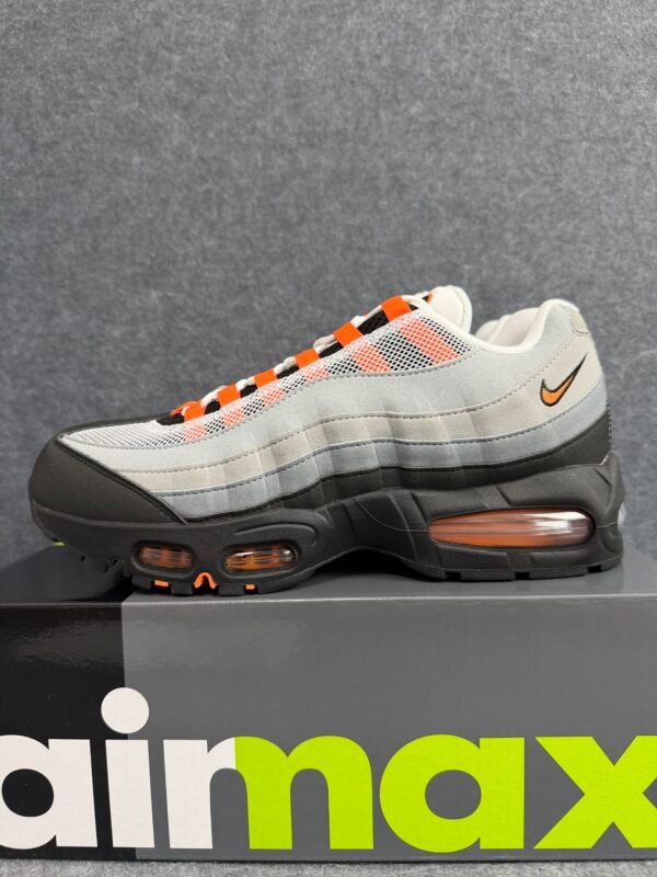 Nike Air Max 95 OG 'Bright Mandarin'
