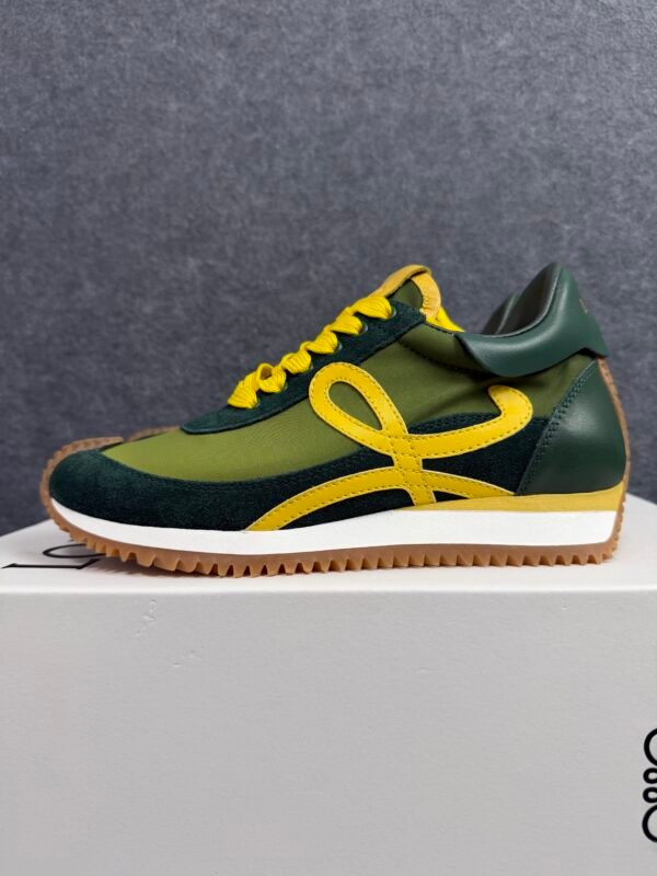 Loewe Flow Runner 2.0
