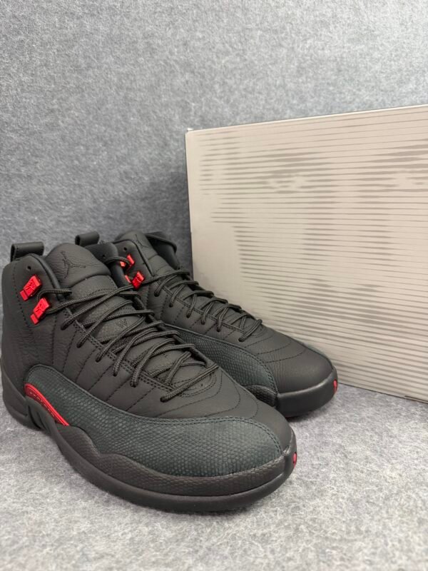 Jordan 12 Retro Bloodline
