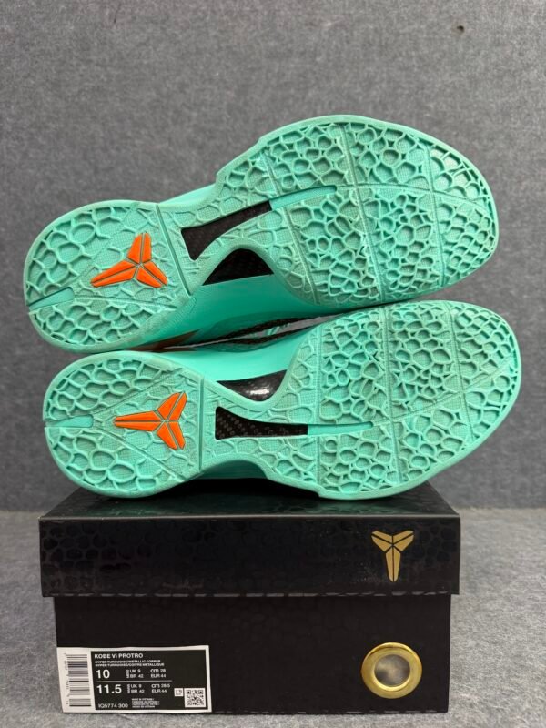 Nike Kobe 6 Protro Jalen Brunson Statue of Liberty
