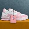 Louis Vuitton Trainer pink