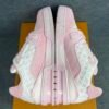 Louis Vuitton Trainer pink